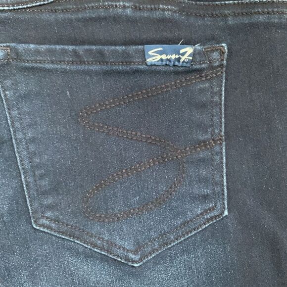 Seven7 Ultra High-Rise Pull On Jeans Style Leggings Size 6 - Picture 9 of 10